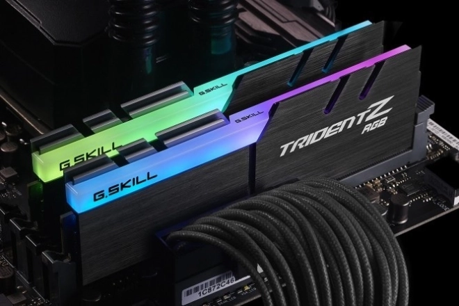 Éclairage RGB avec option de synchronisation