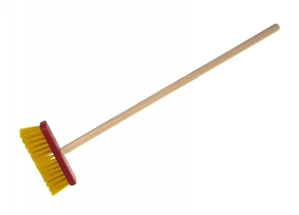 Balai rouge pour enfants
