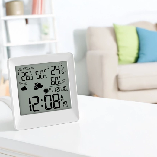 Horloge, calendrier, phases de la Lune et alarme