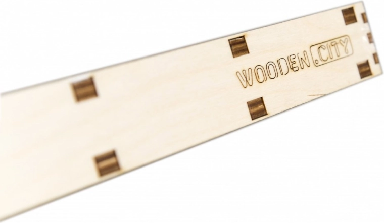 Contreplaqué de bouleau de qualité et découpe laser précise