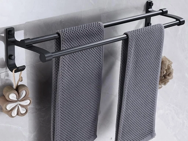 Support double pour serviettes de salle de bains