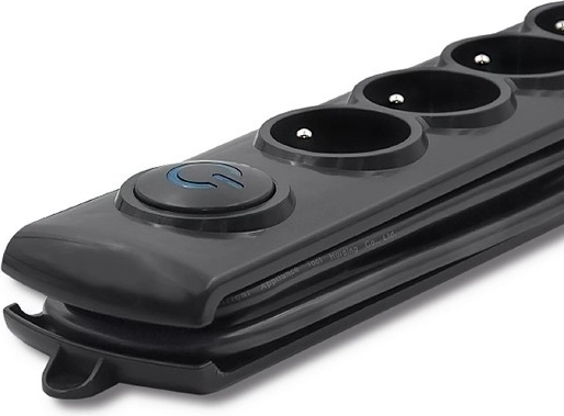 Cinq prises et câble 1,8 m pour un confort au quotidien