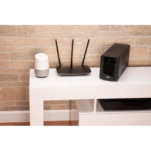 Source d'alimentation de secours APC Easy UPS 2200VA