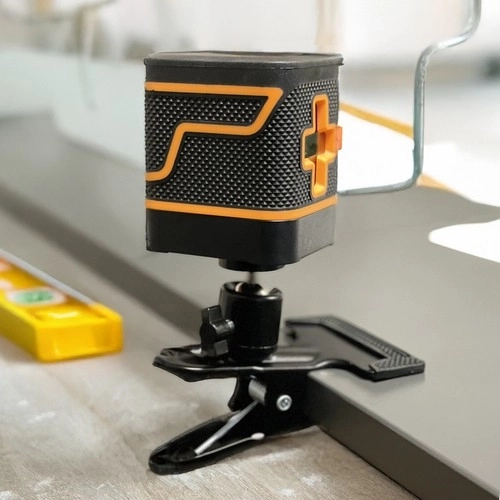 Niveau laser avec laser croisé vert