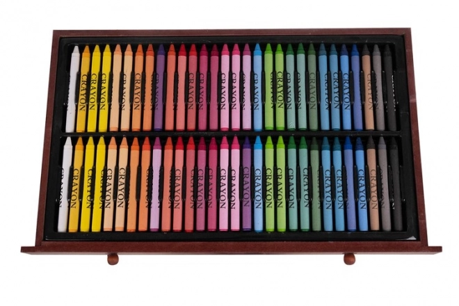 Ensemble de peinture dans une valise