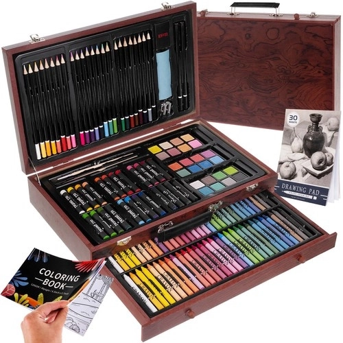 Ensemble de peinture dans une valise