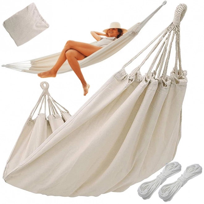 Grande hamac suspendu de jardin