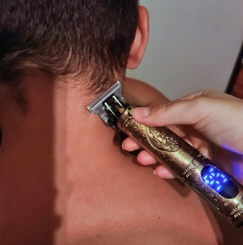 Lame en T précise pour des lignes nettes et les détails