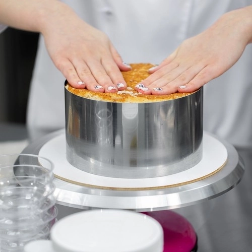 Moule à gâteau 20 cm en acier inoxydable