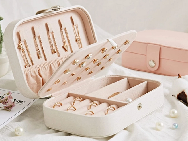 Élégant boîte à bijoux pour un rangement facile