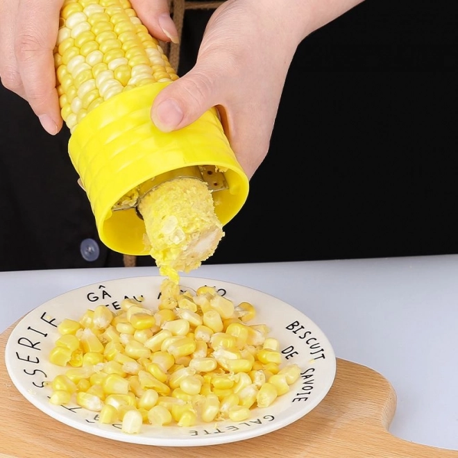 Outil pour éplucher les épis de maïs