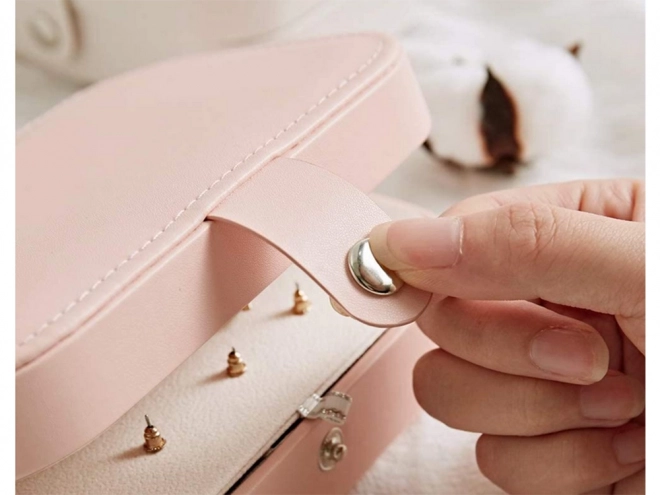Élégant boîte à bijoux pour un rangement facile