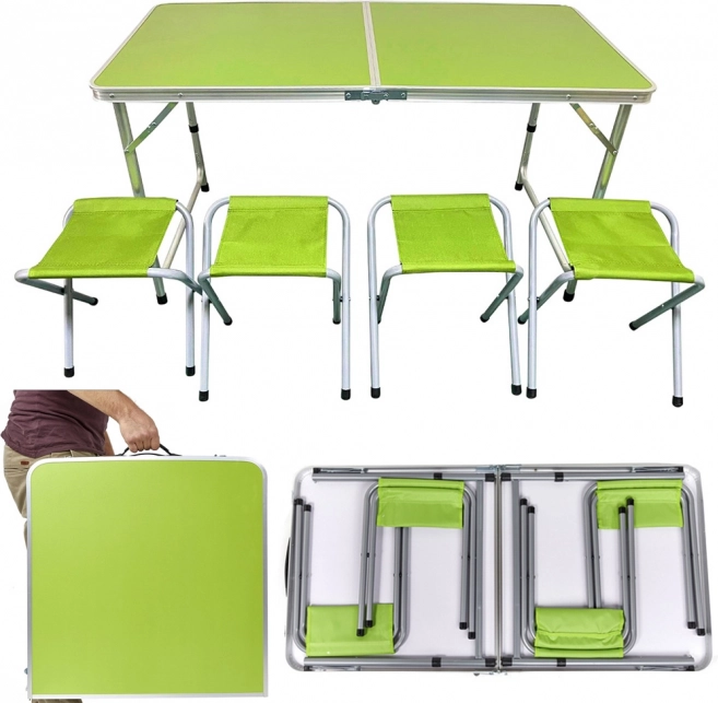Table de camping pliable et chaises pour une utilisation en extérieur