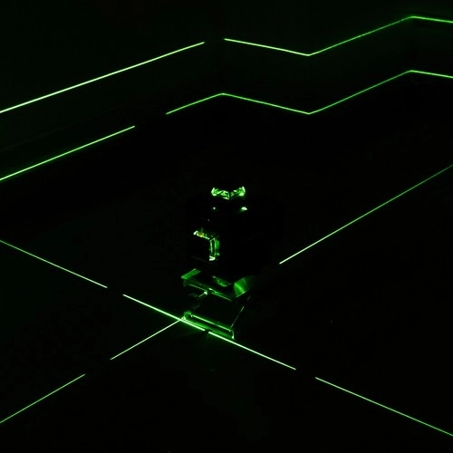 Niveau laser à 16 lignes - 360 degrés