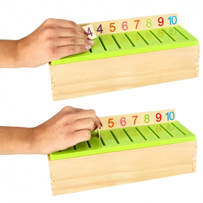 Petite classe éducative en bois Montessori