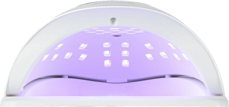 Durcissement rapide et uniforme grâce à 45 LED