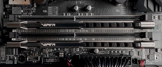 Mémoire DDR4 Viper Steel 64GB 3600 MHz CL18 grise