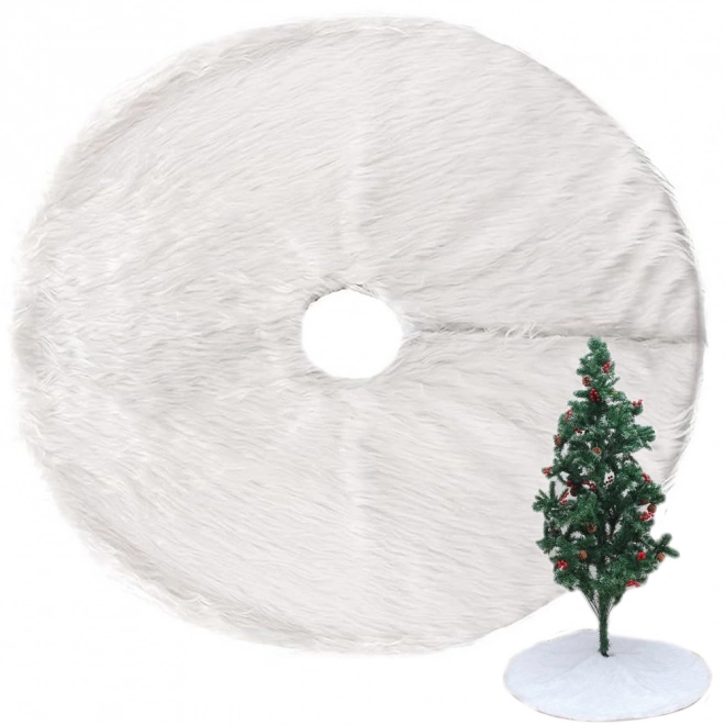 Tapis blanc duveteux sous le sapin de Noël