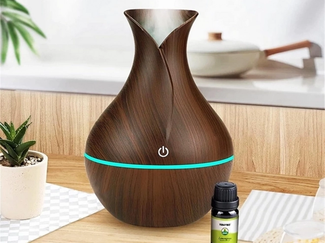 Diffuseur d'arôme moderne et humidificateur d'air avec éclairage RGB USB