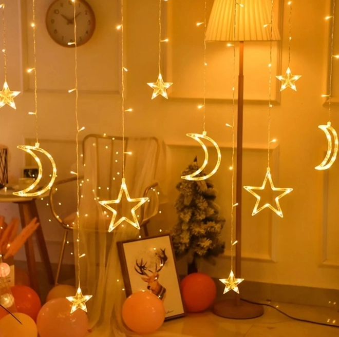 Rideau LED blanc chaud avec étoiles et lunes - 2,5 m, 138 LED