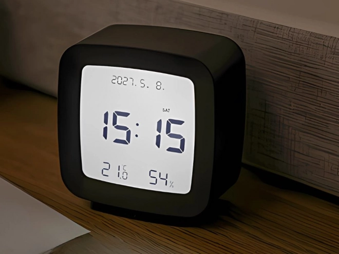 Réveil numérique avec écran LCD et mesure de la température et de l'humidité