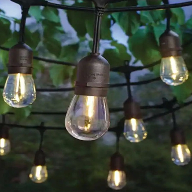 Lumière chaude et cosy pour chaque soirée