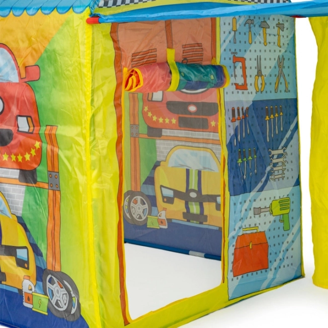 Tente pour mécaniciens automobiles à l'atelier pour enfants
