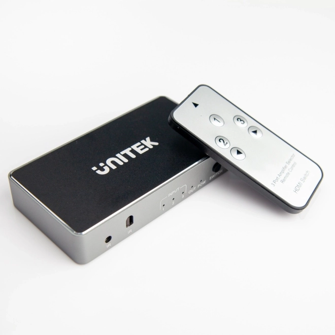 Commutateur HDMI 3× entrées vers 1× sortie avec prise en charge 4K et télécommande