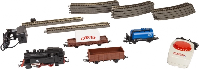 Tout-en-un : locomotive et 3 wagons de marchandises