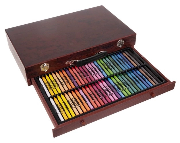 Ensemble de peinture dans une valise