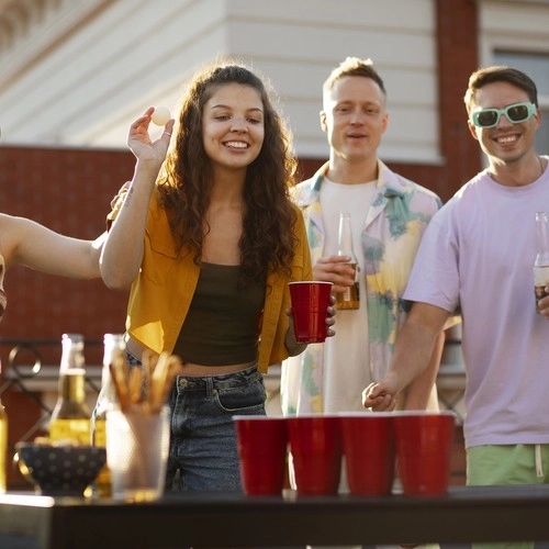 Jeu de Beer Pong - 50 gobelets rouges 21232