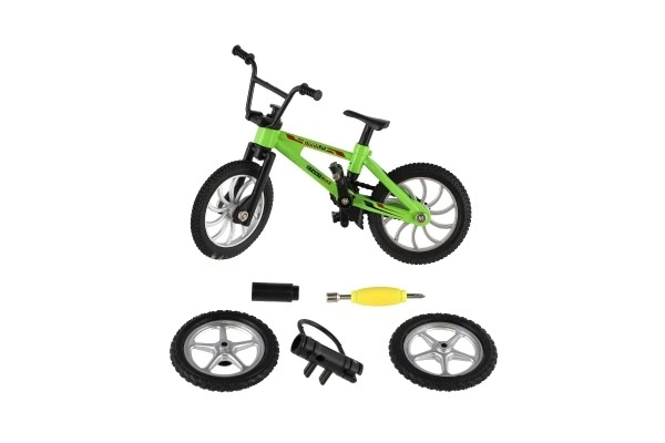 Roues à doigt vissables 10cm plastique 3 couleurs sur carte 17x21x4cm