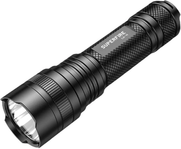 Puissance lumineuse élevée de 750 lm