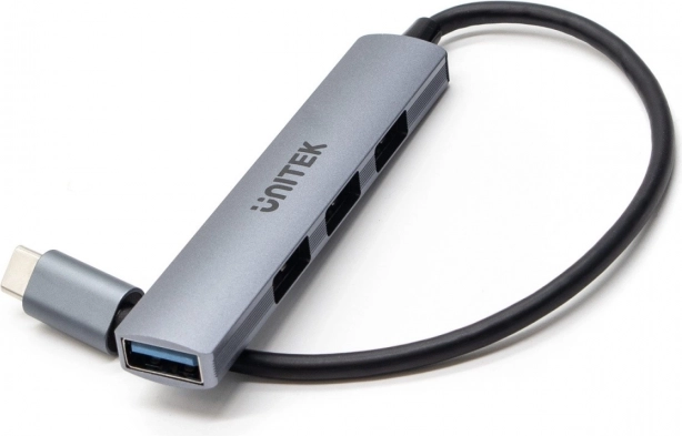 Trois USB 2.0 pour les périphériques