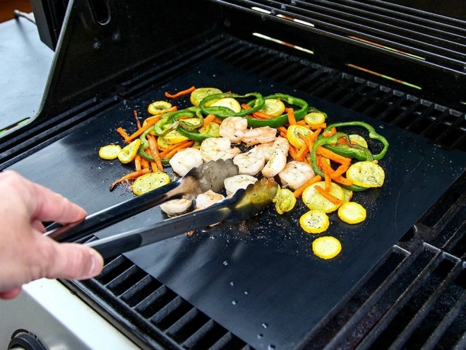 Tapis de cuisson et de grillage anti-adhérent