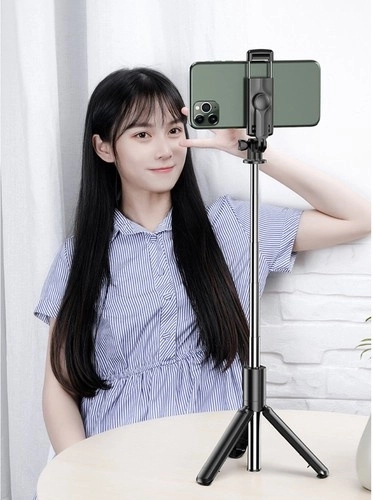 2‑en‑1 : perche à selfie et trépied stable