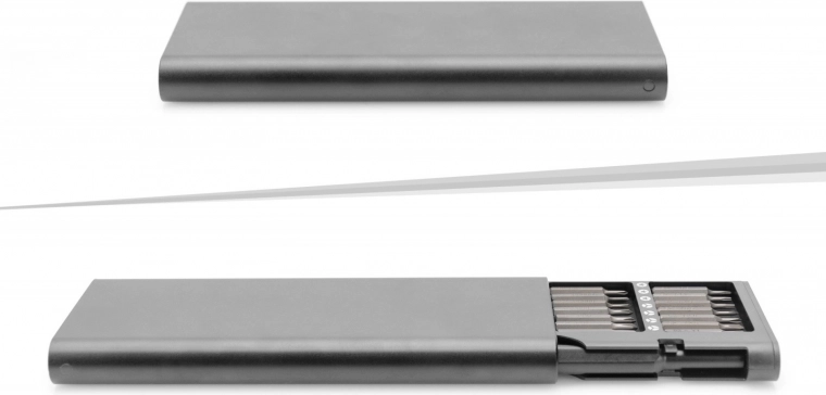 Étui compact en aluminium