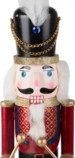 Détails peints à la main et savoir-faire artisanal