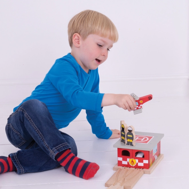 Gare de pompiers Bigjigs Rail Dépôt