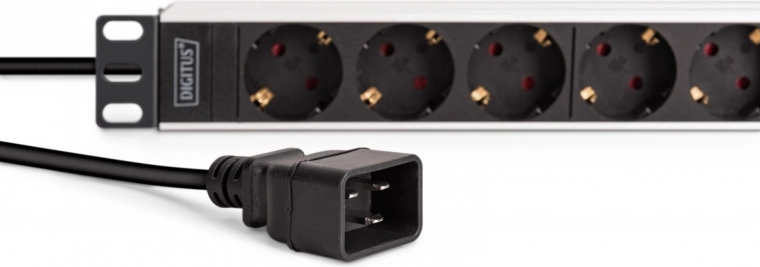 Entrée IEC C20 pour connexion à un onduleur (UPS)