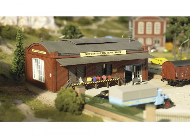 Piko Hobby Usine de Coffres