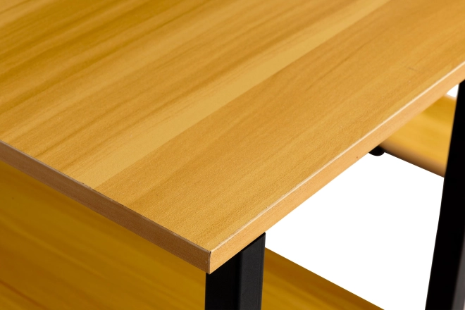 Combinaison de bois et de métal