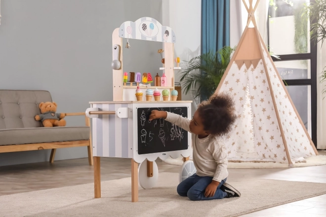 Chariot de crème glacée en bois