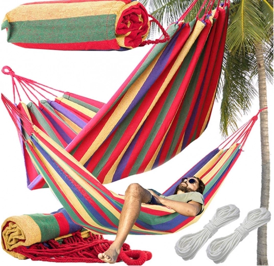 Espace de couchage spacieux et confortable pour deux