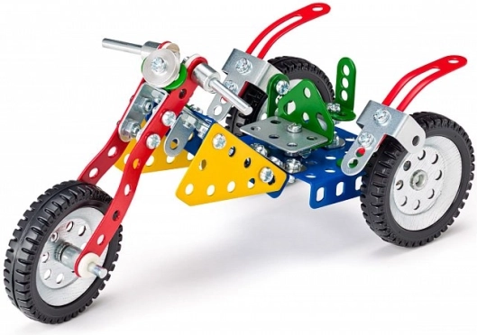 Assemblez jusqu’à 10 modèles de motos