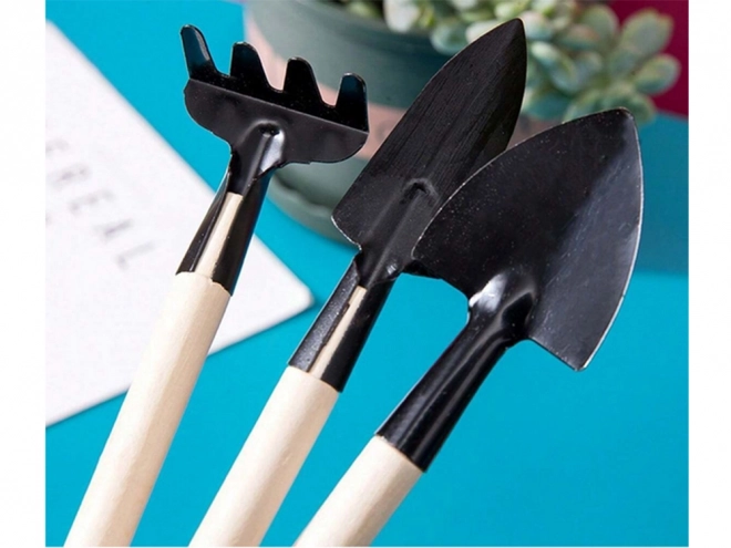 Ensemble d'outils de jardinage pour le rempotage des pots de fleurs