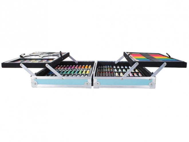 Ensemble artistique pour enfants dans une valise
