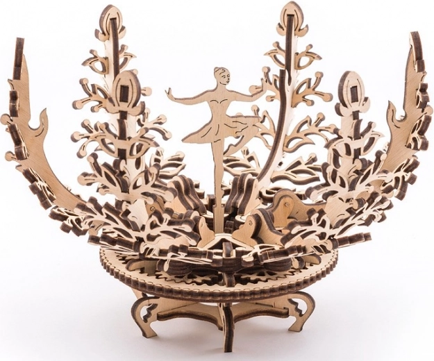 Fleur mobile avec boîte à bijoux à l’intérieur