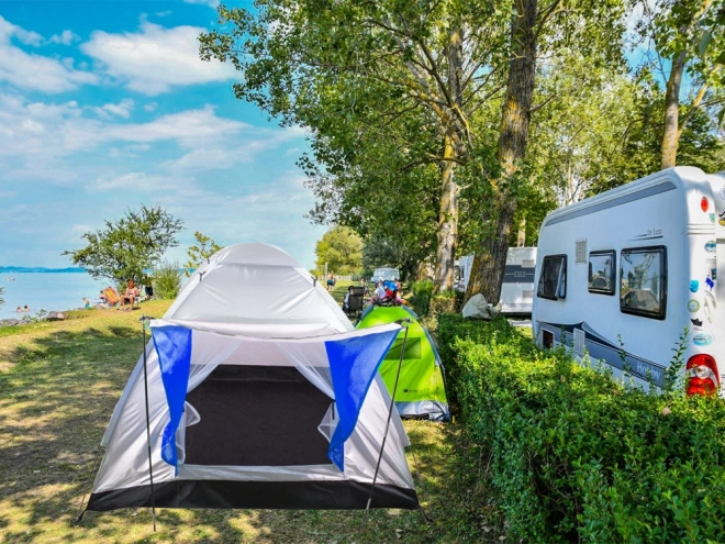 Tente touristique avec auvent pour 4 personnes
