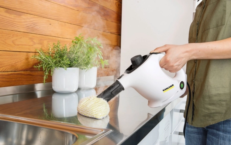 Compact et toujours à portée de main